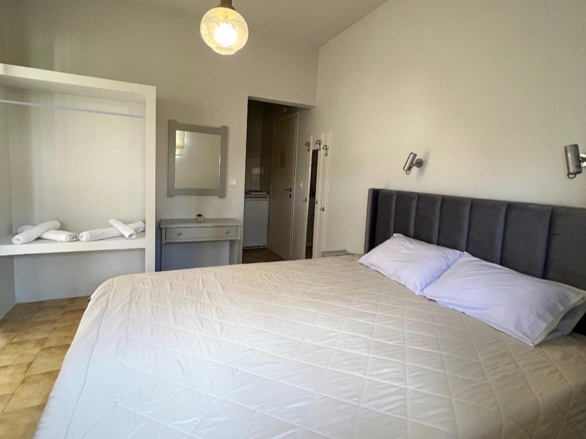 Konstantinos Apartments Tolo Bagian luar foto